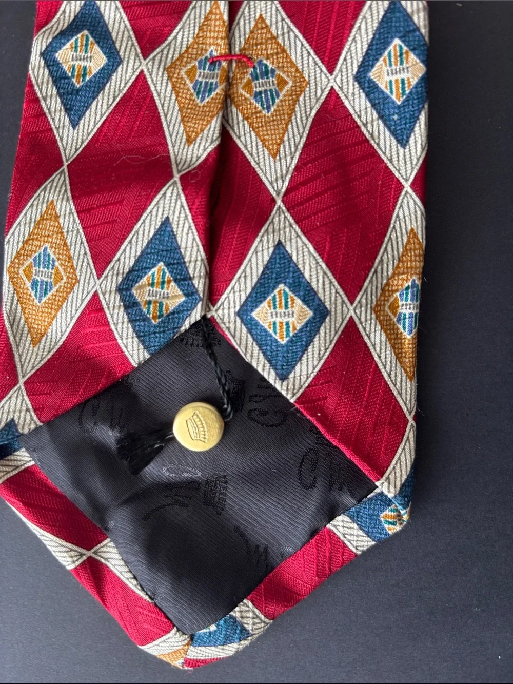 Countess Mara 100% silk Handmade Classic Red Diamond Pattern Men's Tie